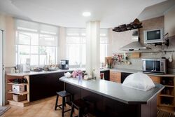 Wiltshire Road (D16), Semi-Detached #502109361